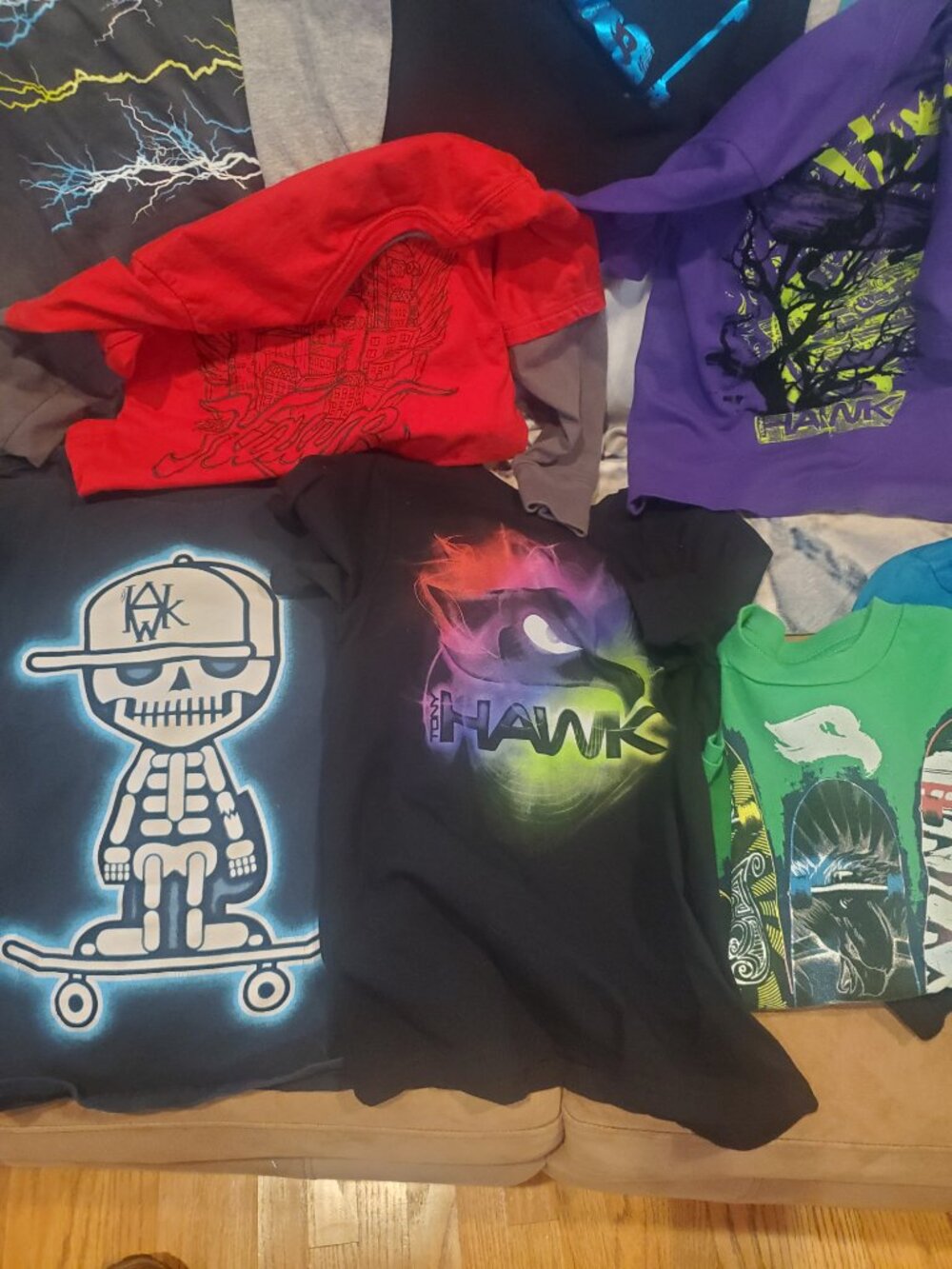 Boys Tommy Hawk T-shirts - Picture 2 of 5